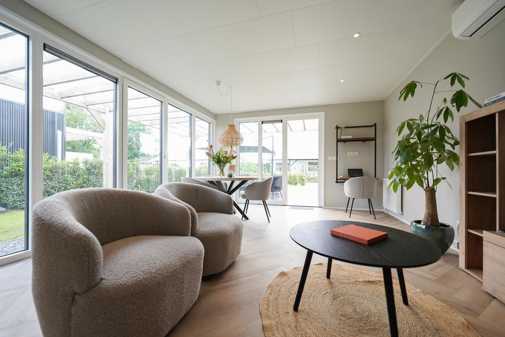 Luxe Lodge 'Bold' Nabij Bos En Veluwemeer - 4 Pers Эрмело Экстерьер фото